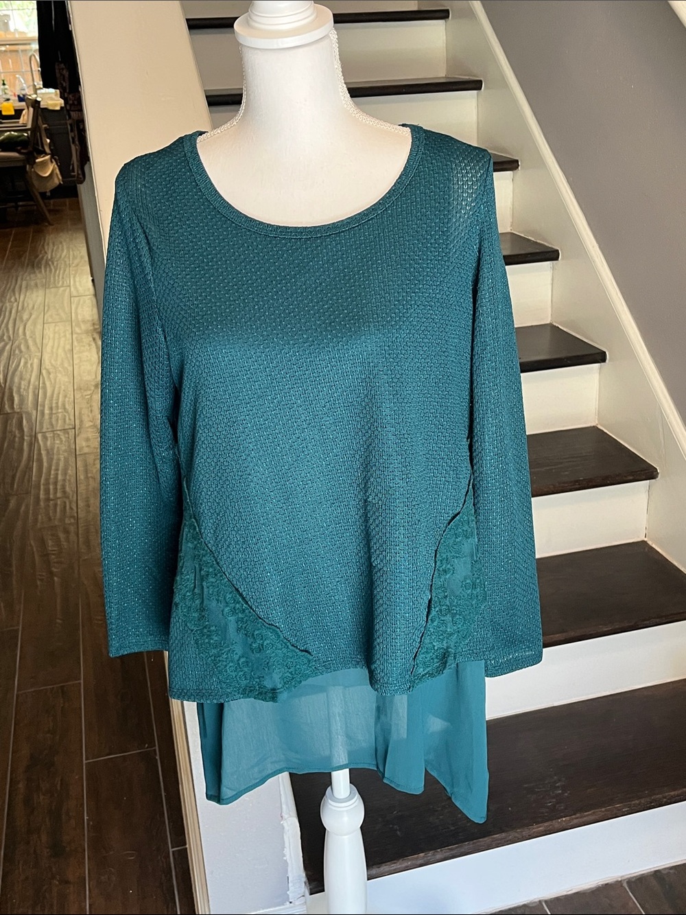 Tru Self Teal Sheer with Textured Overlay. Lace Accents & Long Sleeves. New Sz L